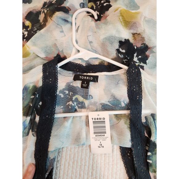 Torrid Chiffon Midi Ruffle Kimono 1X Floral Cloud Dancer Boho Layering NWT - Picture 3 of 8